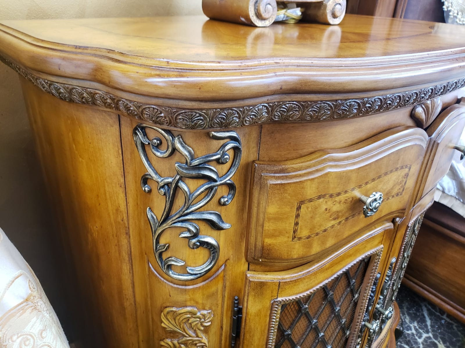 AICO by Michael Amini 5PC King Size Bedroom Set Etsy