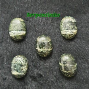 Loose Serpentinite Cabochon (not serpentine) oval cab serpent stone, with Calcite vein inclusion, for jewelry making crafting material
