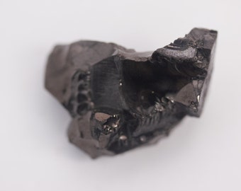 Natural Raw Elite Shungite, from the russian mine, fossilized organic matter, raw mineraloid gemstone