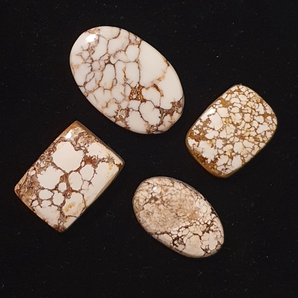 Wild Horse Magnesite spiderweb cabochons//other trade name is Crazy Horse Jasper//Sonoran Magnesite from the Gila Wilderness depleted mine.