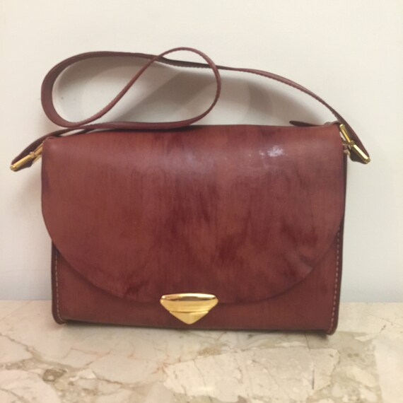 tan color handbag