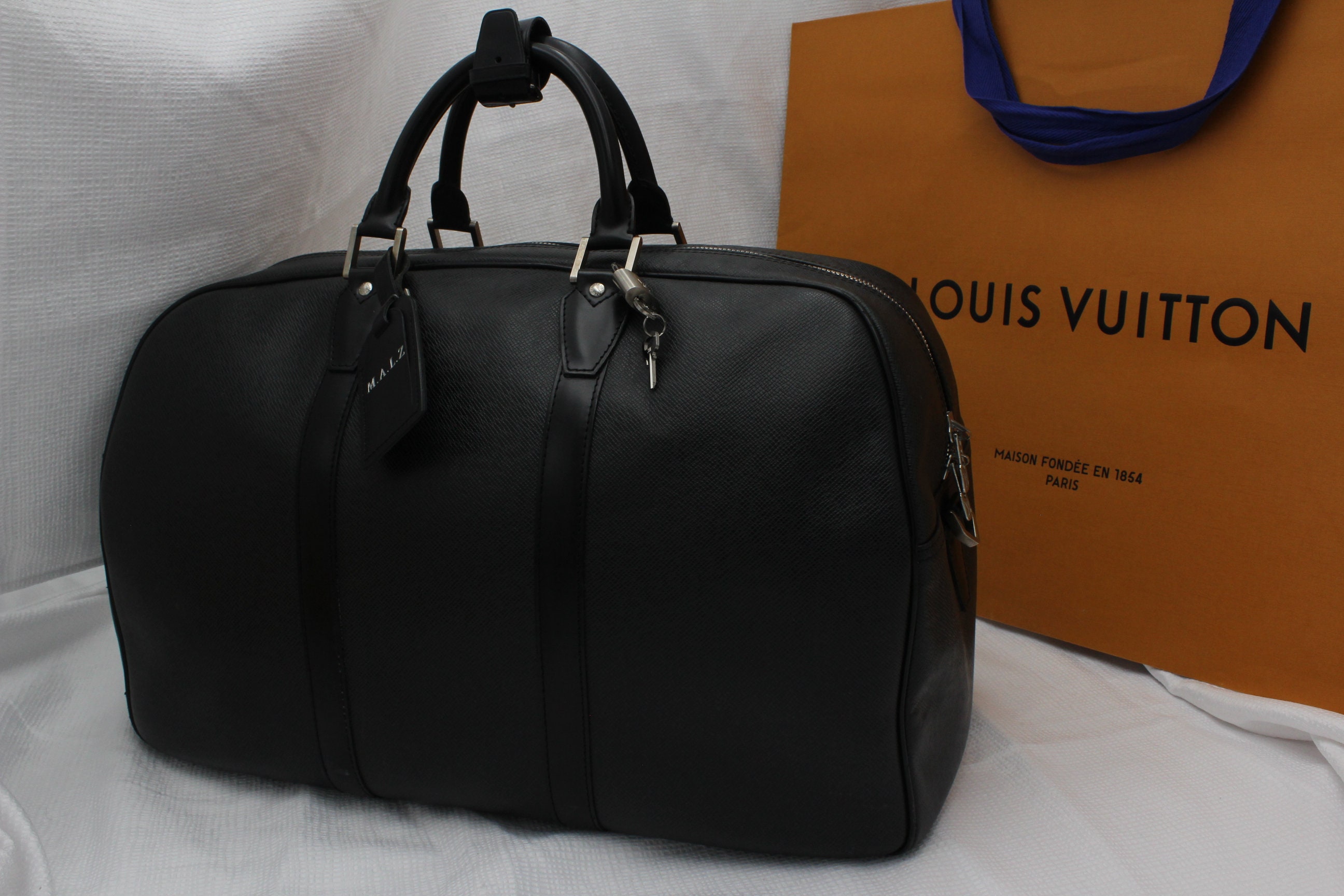 Louis Vuitton Authentic Black Cowhide Leather Duffle Bag, Made in France,  LV Men Women Black Duffle Bag, LV Leather Travel Bags, LV Bags