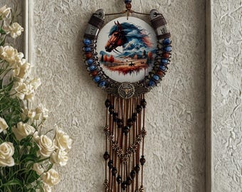 Rustic Western Horseshoe Wall Decor | Cowboy Cowgirl Horse Lover Gift | Farmhouse Ranch Home Art