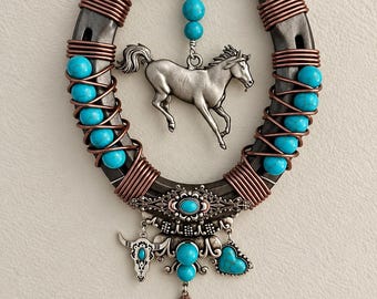 Handcrafted Horseshoe Wall Decor | Turquoise & Western Horse Charm | Rustic Cowgirl Art