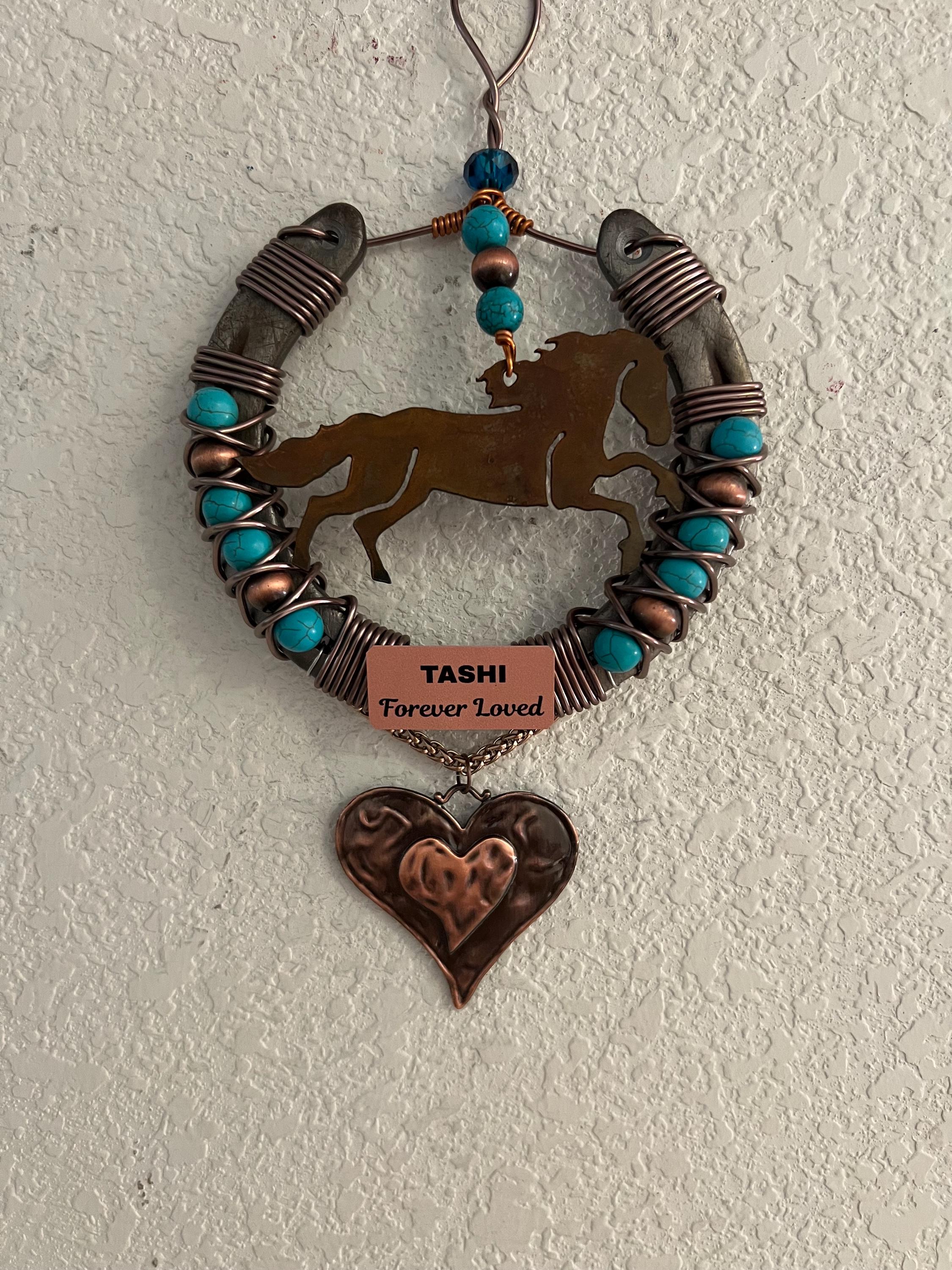 Personalized Horse Memorial Horseshoe: Engraved Keepsake with Metal Horse Pendant