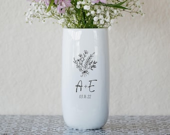 Personalized Ceramic Flower Vase, Custom Wedding Anniversary Gift For Couple, Valentine&#39;s Day Gift for Significant Other, Bride & Groom Gift