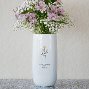 Personalized Ceramic Flower Vase, Custom Wedding Anniversary Gift For Couple, Valentine&#39;s Day Gift for Significant Other, Bride & Groom Gift