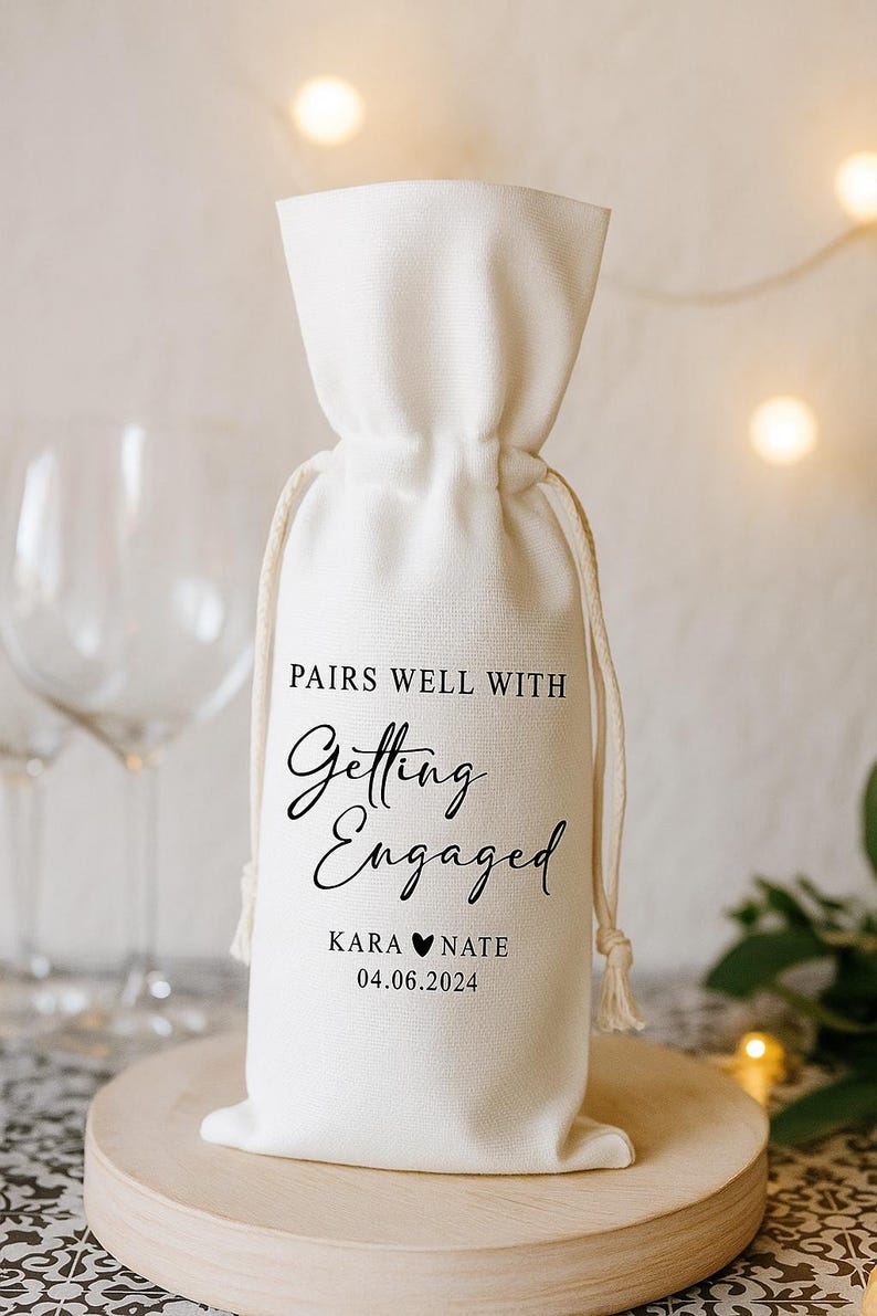 Personalized Wine Bag Holder, Custom Tote Bag for Bottle, Gift for Couples Wedding Engagement afbeelding 8