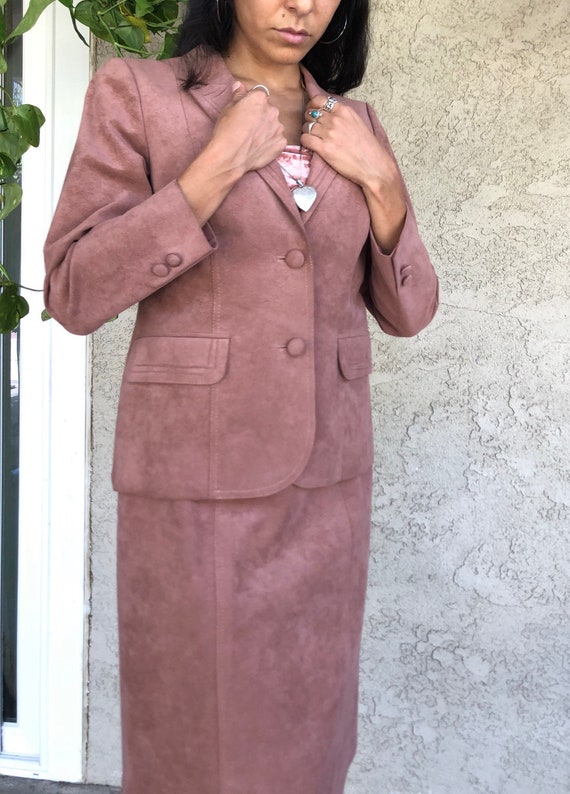 Dusty Pink Suede Skirt Suit - image 4