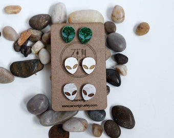 Alien Head Stud Earrings Set - Space, UFO Jewelry