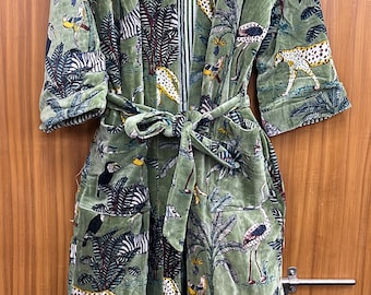 Velvet Kimono, Robe,Indian Flower print Velvet Bath Robe,Night Wear Suit,Swim Wear, Floral Dressing Gown,Free Size.Long Kimono ,Same as pic