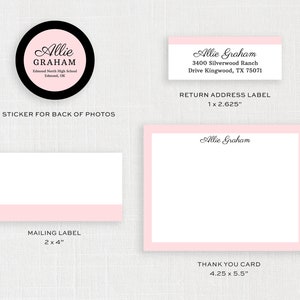 Puede incluir: Un conjunto de plantillas de papeler&iacute;a imprimibles para una persona llamada Allie Graham. El conjunto incluye una pegatina de 5 cm para la parte posterior de las fotos, una etiqueta de env&iacute;o de 5 x 10 cm, una etiqueta de direcci&oacute;n de devoluci&oacute;n de 2,5 x 6,67 cm y una tarjeta de agradecimiento de 10,8 x 14 cm.