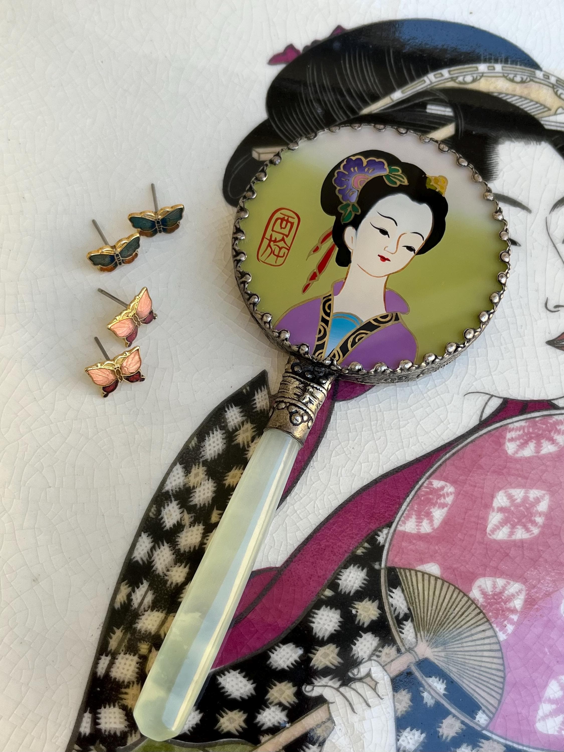 Geisha Hand Mirror - Etsy