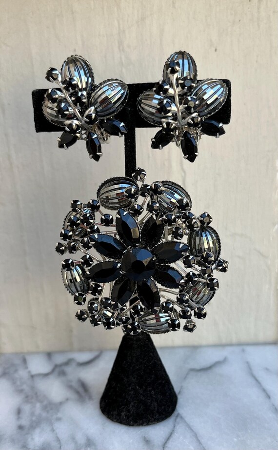 Vintage Judy Lee Marked Jewelry Set Brooch Clip E… - image 1