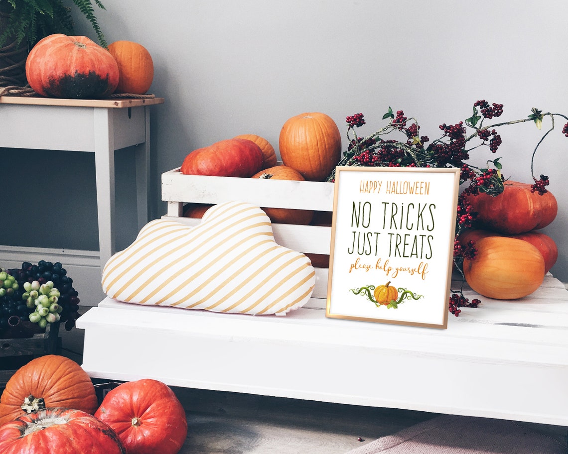 Trick or Treat Sign Printable Funny Halloween Candy Print - Etsy UK