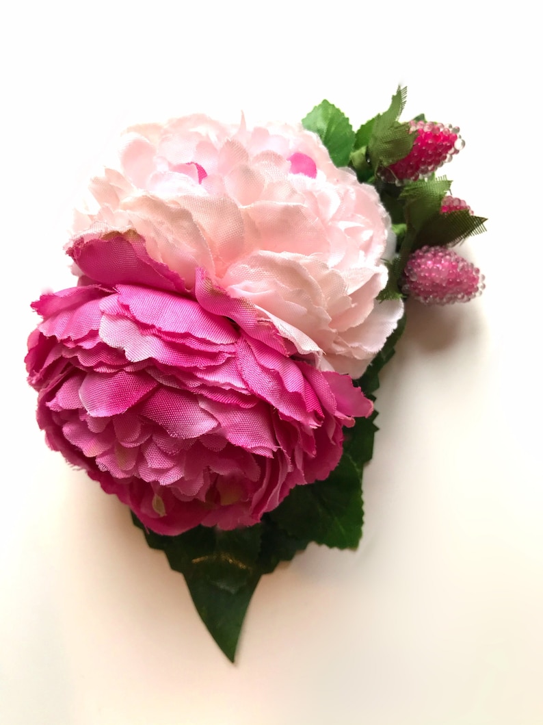 Woodland Wonder Statement Hair Clip Berry Pink light Pink contrasting Peony flower piece with Pink Berries Forest flowers wedding Party