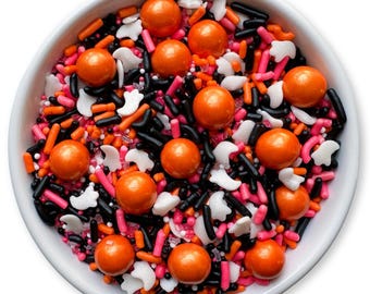 Glamorous Ghouls Sprinkle Mix: Edible Cake Decorations (3 Ounces)