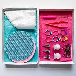 Cookie Decorating Tool Kit | Professional Cookie Decorating Kit | Cookie Decorating Starter Kit | Beginner Cookie Decorating Kit