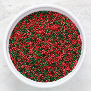 Christmas Mix Red & Green Nonpareils | 4 Ounces | Edible Sprinkles | Christmas Sprinkles | Bead Sprinkles