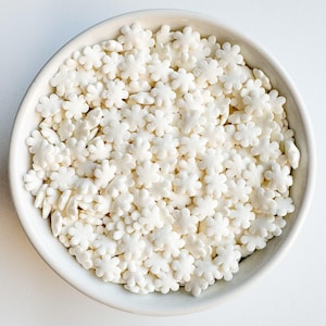Snowflake Sprinkles | 2.5 ounces | Edible Sprinkles | White Snowflakes | Christmas Sprinkles