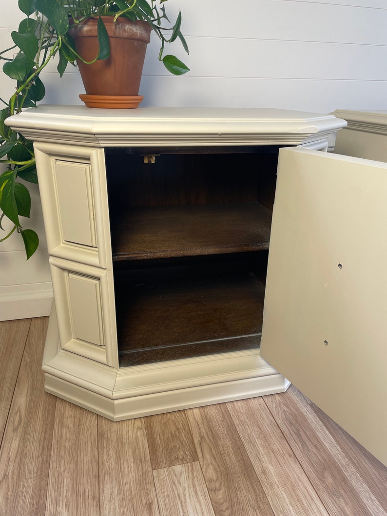 Refinished Vintage Nightstands pair Etsy