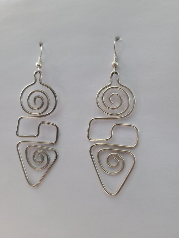 Vintage 1980 geometric silver toned earrings - image 5