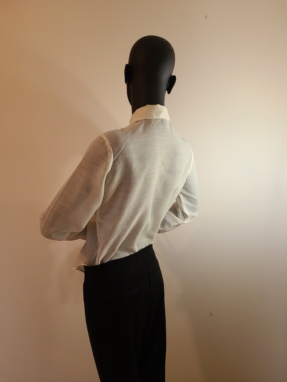 White vintage ruffled tuxedo blouse - image 6