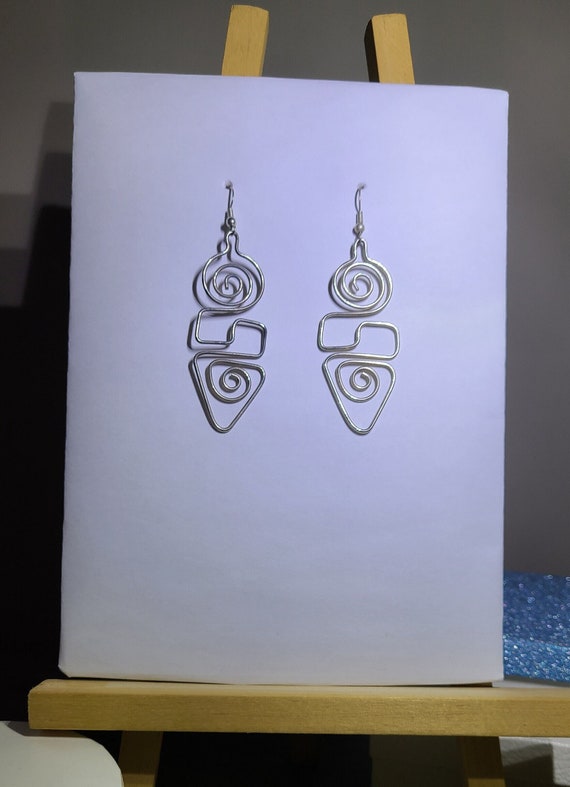 Vintage 1980 geometric silver toned earrings - image 1