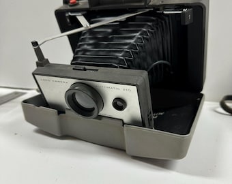 Polaroid Automatic 250 Foldable Land Camera