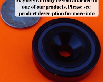 Magnetic Substitution-Replaces the hanging option on the product you order **Not sold separately.Must be attached to a product in our shop**