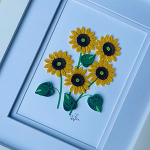 Quilled art, sunflower bouquet, wall hanging/card, Mother's Day, birthday, anniversary, housewarming