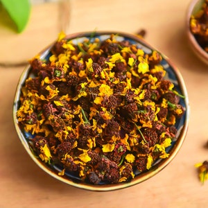 Organic Kunlun Snow Daisy Dried Chrysanthemum Tea Makes A Healthy Tea image 1