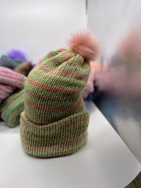 NWT 4pc multicolor Knitted Faux Fur Lined red & green stripe beanie with Pom Pom Red and Green Striped Beanie – CostaKini main image 4