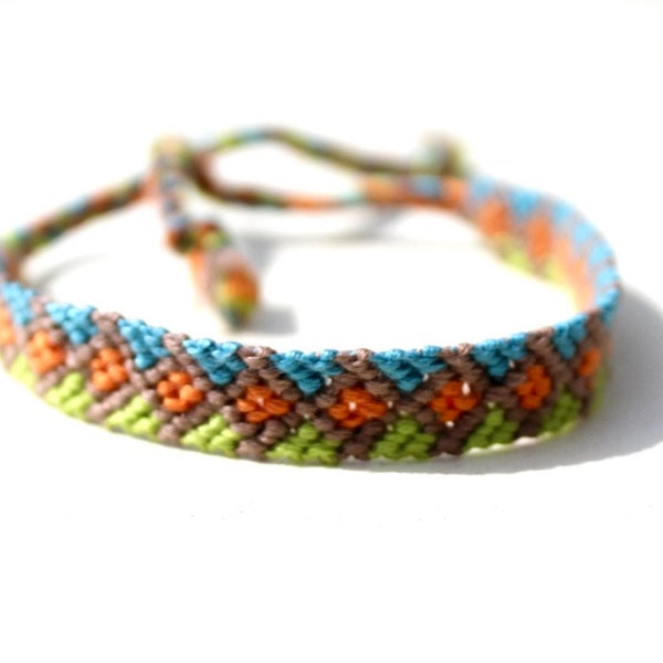 Friendship Bracelet- Woven Bracelet- Pattern Bracelet- String Bracelet- Blue Orange Green Peacock Feather