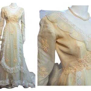 1970s Ivory Prairie Style Wedding Gown, Lace & Chiffon, Size 2