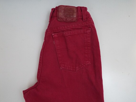 Vintage 80s Red 17 501 Levis // Size 9 // Red Jea… - image 2