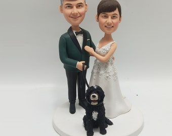 Custom coupple bobble head with dog, bobblehead couple,bobblehead wedding cake topper, wedding gifts with dog/cat(pets)