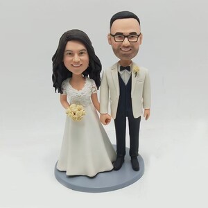 Wedding topper Cake toppers wedding bobblehead custom Cake topper wedding figurine Wedding bobble head custom wedding cake topper