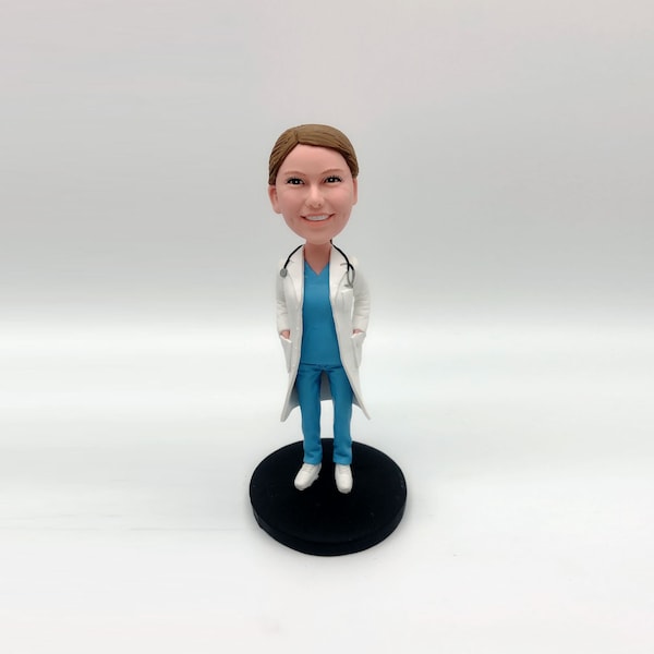 Bobbleheads,bobbleheads custom,bobbleheads doctor,doctor graduation gift,cake topper,polymer clay, bobblehead doll,blue scrubs,hospital gown