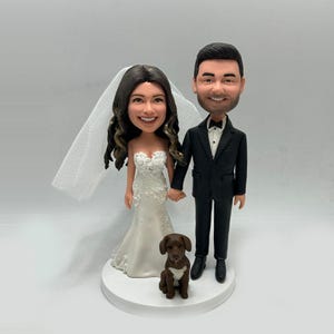 Personalized bobbleheads wedding cake topper,wedding gifts for parents,Anniversary gifts Custom couple bobble head with dog,Minibobbleheads