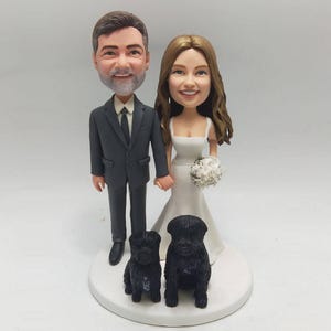 Custom wedding cake topper people,minibobbleheads,wedding bobblehead topper,bobble head cake topper,grooms cake toppe,bobblehead cake topper