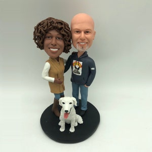 Custom wedding bobbleheads with dog/cat(pets) , bobbleheads couple,personalized bobblehead for wedding gifts