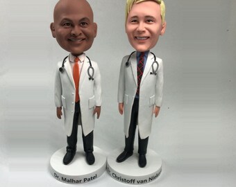 Bobbleheads custom,bobbleheads couple, doctor graduation gift ,doctor team gift, retirement gifts for women\men\teacher\doctor price for two
