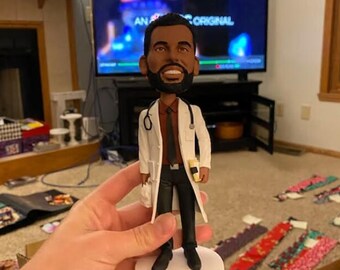 Bobbleheads custom,Custom Doctor Bobbleheads with notebook, Doctor gift, graduation gift for doctor,custom different types of Doctors gifts
