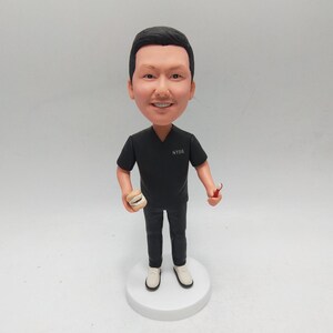 custom doctor bobbleheads,gifts for dentist,medical school graduation gift,dental surgeon,dentist bobblehead hold toothbrush & denture