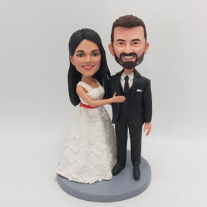 Custom Wedding Cake Topper Bobblehead,Personalized Bride & Groom Figurine