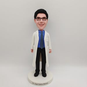 Custom Surgeon Bobbleheads, Personalized Attending Physician Bobblehead, Custom Male Nurse Bobbleheads, Custom Doctor Bobblehead