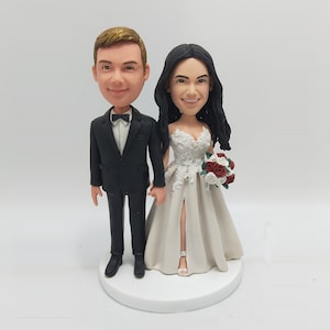 Personalized Couple Figurine, Custom Couple Figure, Wedding Cake Topper, Bridesmaid Gifts, Groomsmen Gifts, Engagement Gifts, Wedding Gifts