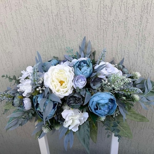 Dusty blue wedding floral centerpiece, winter wedding decor, artificial flower arrangement, christmas table centerpiece