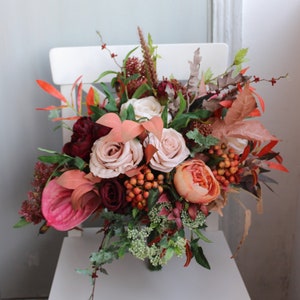 Ramo nupcial boho, ramo de color burdeos de óxido de bronceado Taupe, ramo de boda de invierno